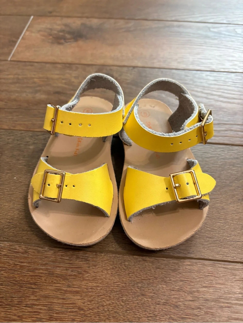 Shrimp & Grits Kids pre owned